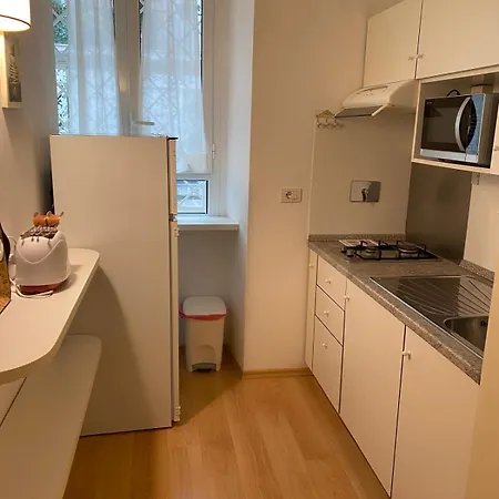 Lux Po House * Rome